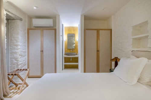 Αmarea Breeze Villa Kea - Nevermind Property Management