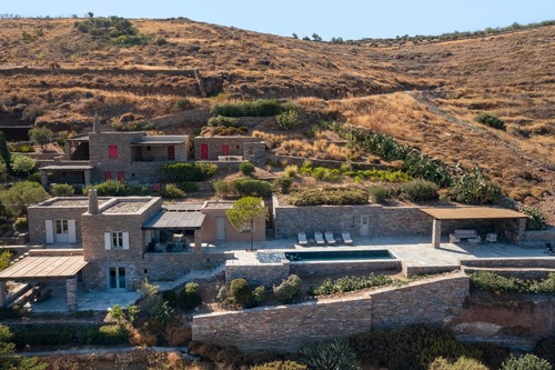 Αmarea Breeze Villa Kea - Nevermind Property Management