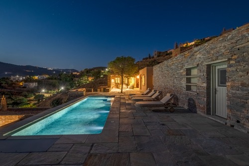 Αmarea Breeze Villa Kea - Nevermind Property Management