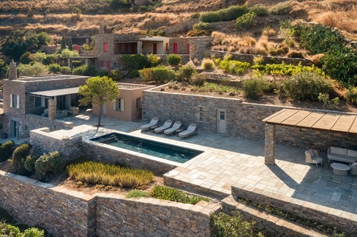 Αmarea Breeze Villa Kea - Nevermind Property Management