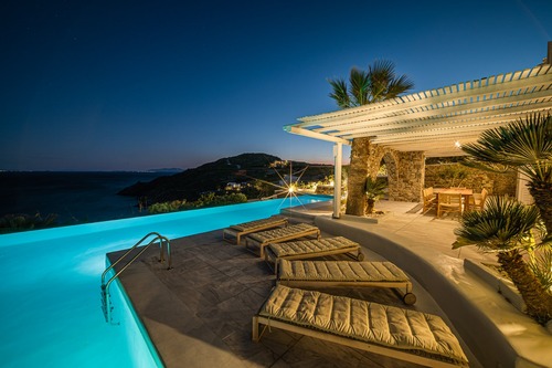 Arte Villas Myconos - Nevermind Property Management