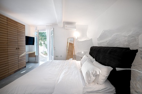 Arte Villas Myconos - Nevermind Property Management