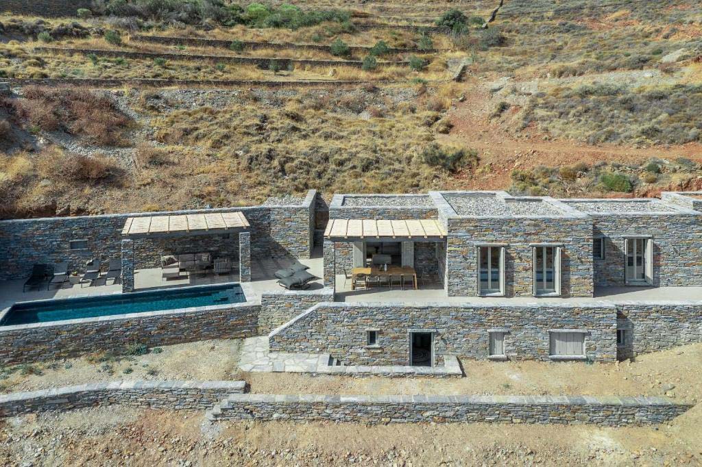 AJ Villa Kea - Nevermind Property Management