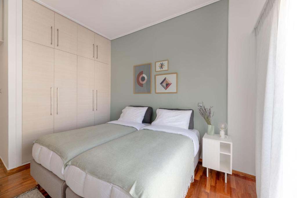 Foothills of Thiseio - Nevermind Property Management