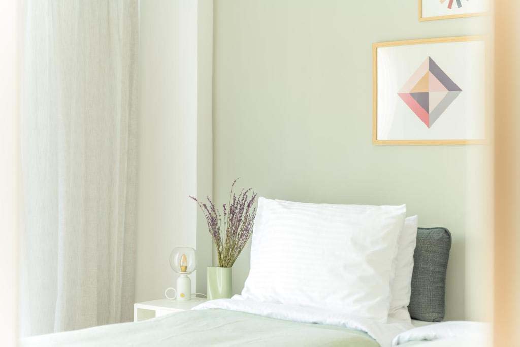 Foothills of Thiseio - Nevermind Property Management