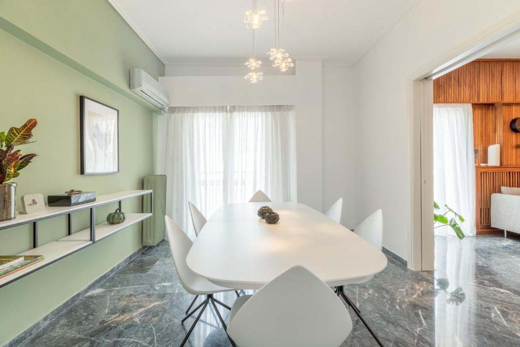 Foothills of Thiseio - Nevermind Property Management