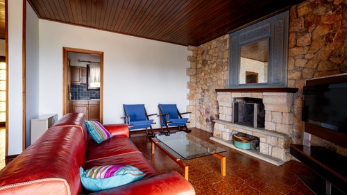 Private Beach Residence Livanates - Nevermind Property Management