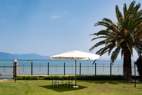 Private Beach Residence Livanates - Nevermind Property Management
