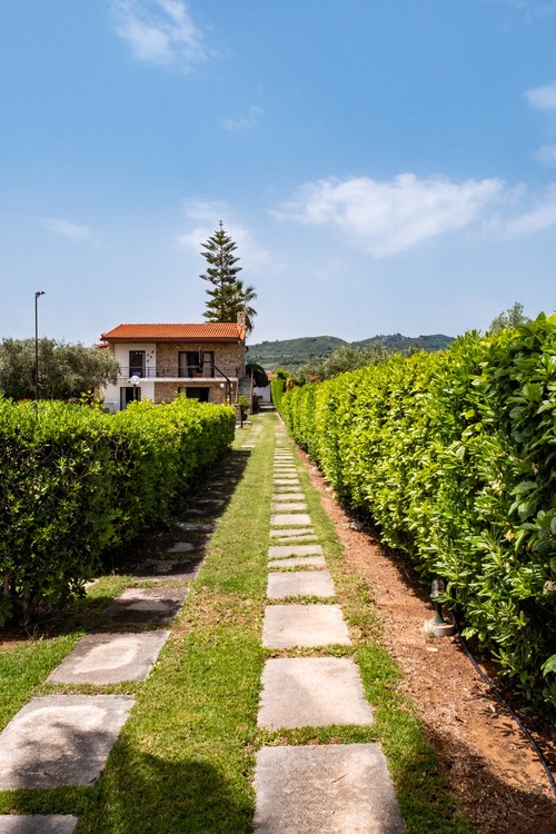 Private Beach Residence Livanates - Nevermind Property Management