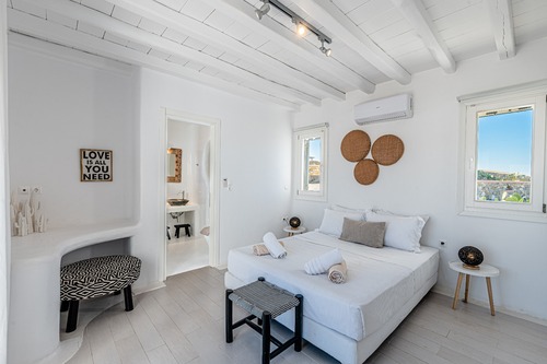 Mykonos Villas - Nevermind Property Management