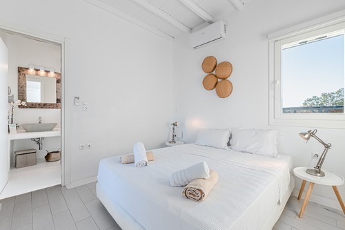 Mykonos Villas - Nevermind Property Management