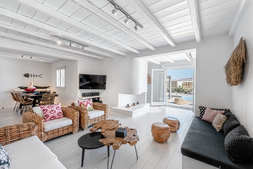 Mykonos Villas - Nevermind Property Management