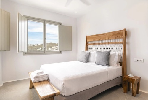 Ornos Villas Myconos - Nevermind Property Management