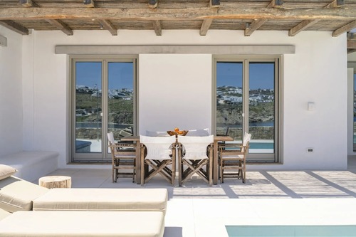 Ornos Villas Myconos - Nevermind Property Management